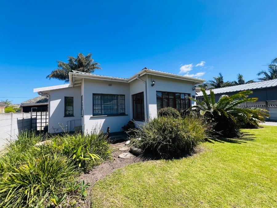 3 Bedroom Property for Sale in Bodorp Western Cape